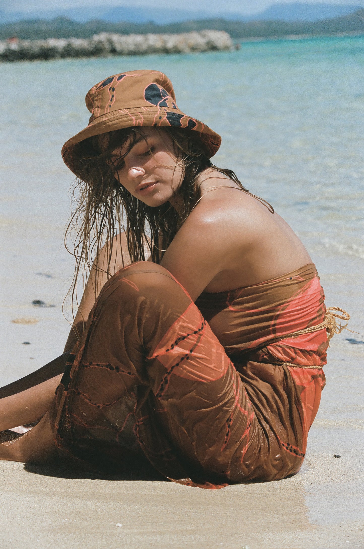 LIFE'S SWELL BUCKET HAT - “NOIX DE COCO” in KAHANA
